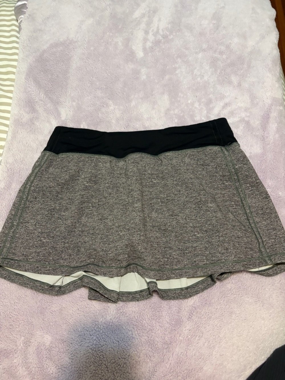 Lululemon Pace Rival Skirt - size 6